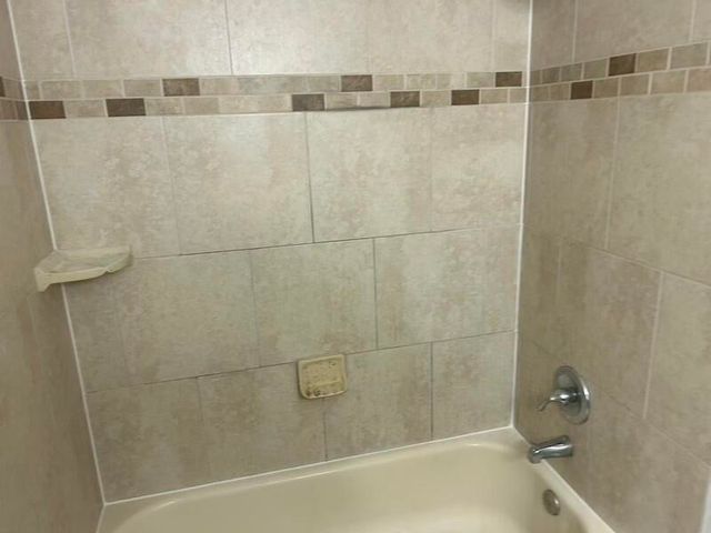 3432 NW 86th Way D204, Sunrise, FL 33351