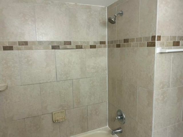 3432 NW 86th Way D204, Sunrise, FL 33351