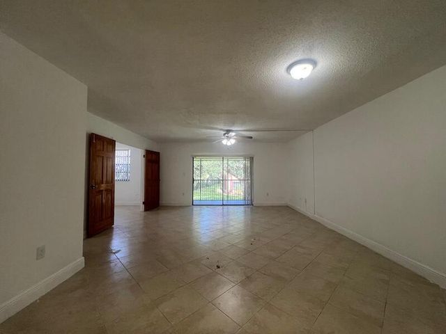 3432 NW 86th Way D204, Sunrise, FL 33351