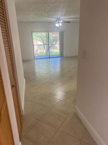3432 NW 86th Way D204, Sunrise, FL 33351