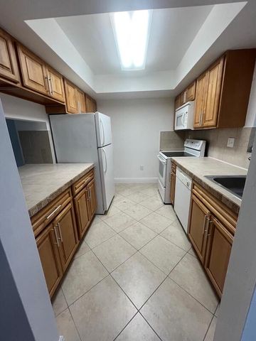 3432 NW 86th Way D204, Sunrise, FL 33351