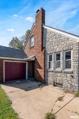 2424 AVENUE OF THE CITIES, Moline, IL 61265