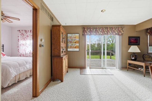 151 Ems C27c Lane, Warsaw, IN 46582