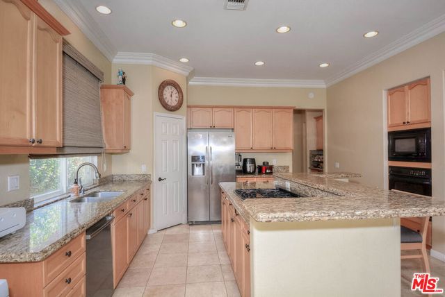 74080 Claridge Place, Palm Desert, CA 92260