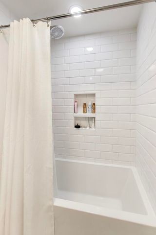 1530 E Northwest Highway 2A, Arlington Heights, IL 60004