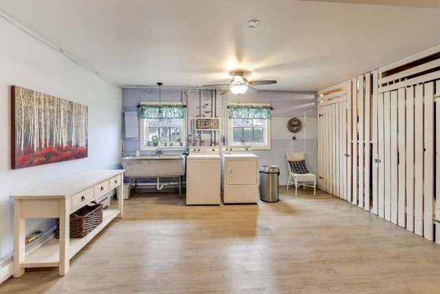 1530 E Northwest Highway 2A, Arlington Heights, IL 60004