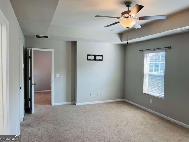 18 Ulsh Park Drive, Newnan, GA 30265