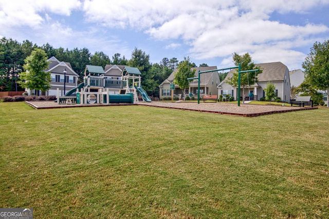 18 Ulsh Park Drive, Newnan, GA 30265