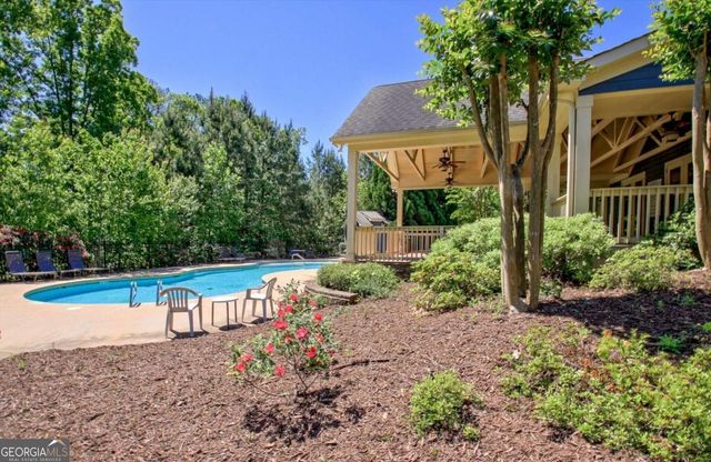 18 Ulsh Park Drive, Newnan, GA 30265