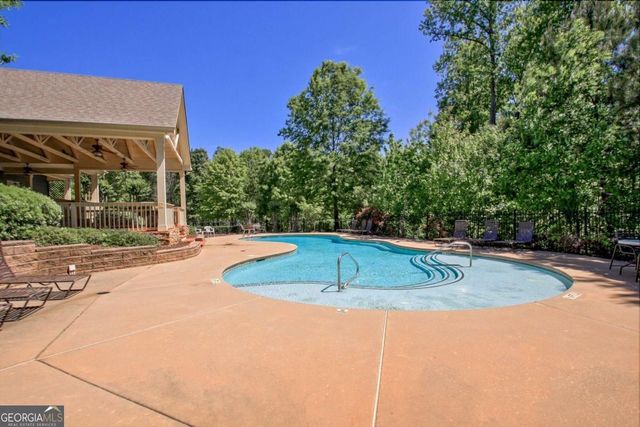 18 Ulsh Park Drive, Newnan, GA 30265
