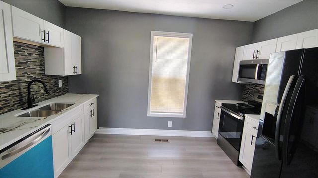 1300 Barnett Avenue, Kansas City, KS 66102