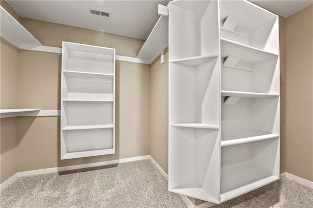 705 Pearl Street, East Lynne, MO 64743