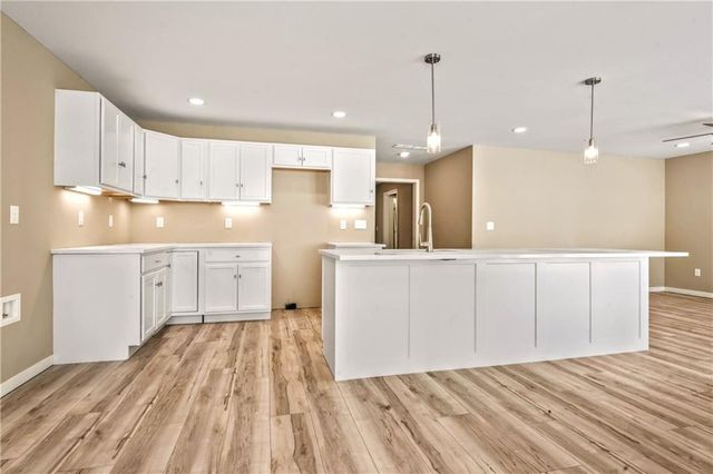 705 Pearl Street, East Lynne, MO 64743