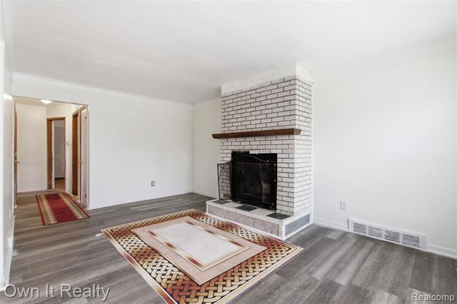 8827 Littlefield Street, Detroit, MI 48228