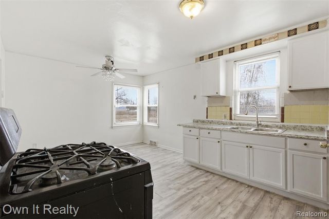 8827 Littlefield Street, Detroit, MI 48228