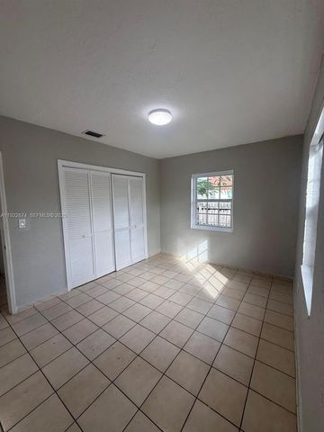 3281 NW 14th Ter 1, Miami, FL 33125