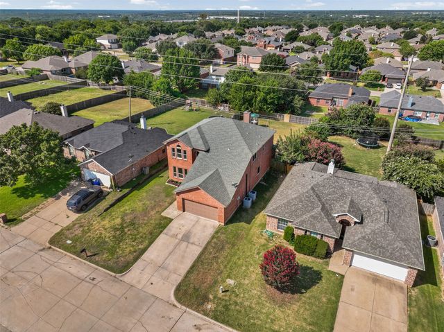 1823 Barbados Drive, Mansfield, TX 76063