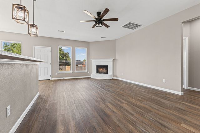 1823 Barbados Drive, Mansfield, TX 76063