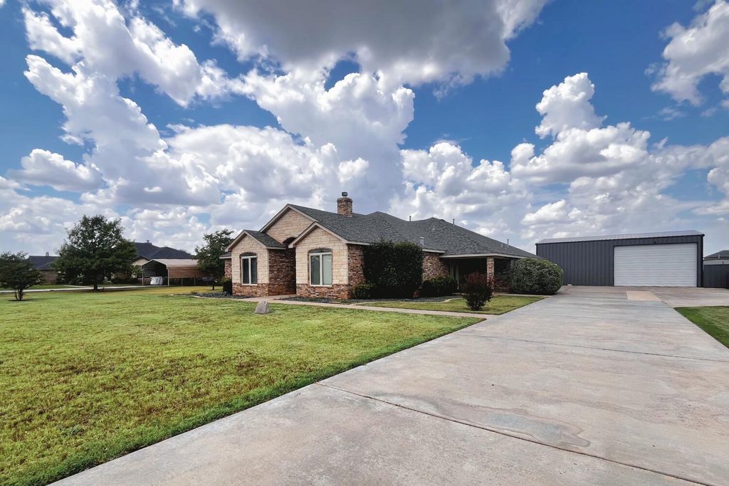 1802 County Rd 7570, Lubbock, TX 79423