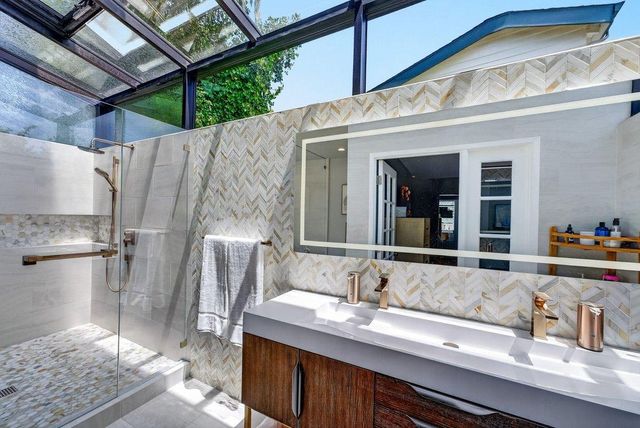 625 Vista Del Mar Drive, Aptos, CA 95003