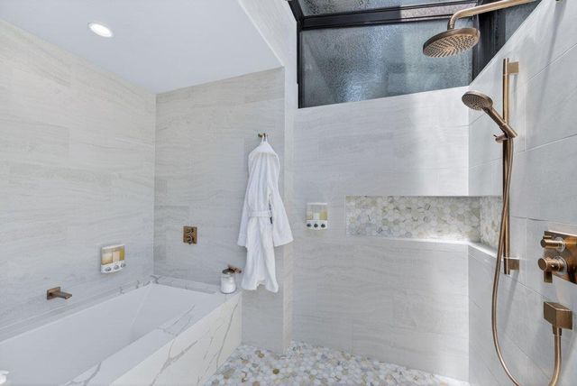 625 Vista Del Mar Drive, Aptos, CA 95003