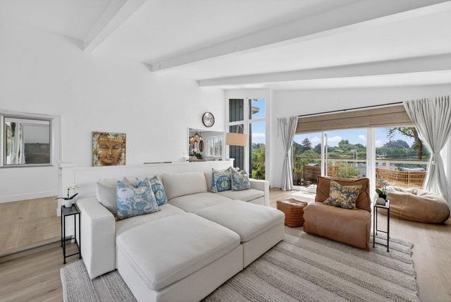 625 Vista Del Mar Drive, Aptos, CA 95003