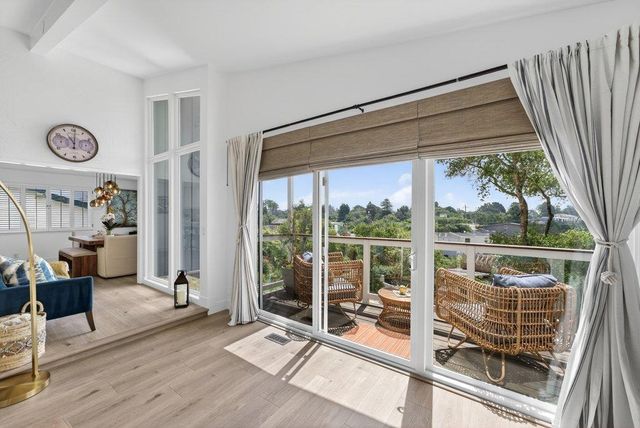 625 Vista Del Mar Drive, Aptos, CA 95003