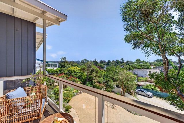 625 Vista Del Mar Drive, Aptos, CA 95003