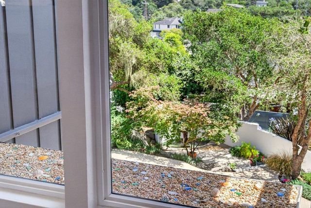 625 Vista Del Mar Drive, Aptos, CA 95003