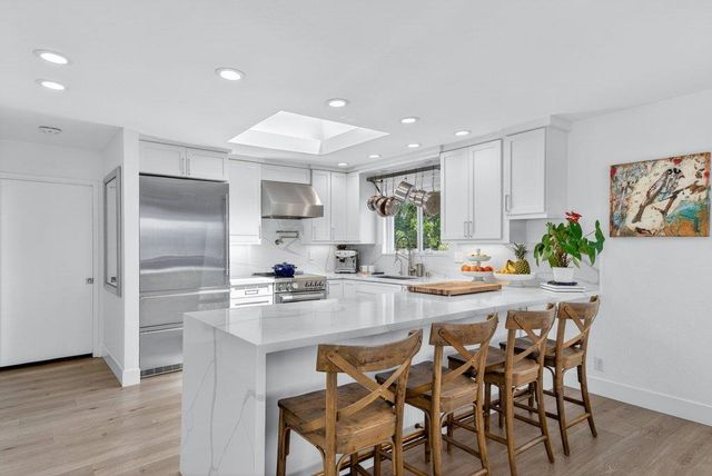 625 Vista Del Mar Drive, Aptos, CA 95003