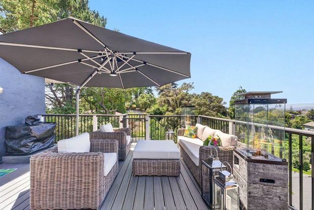 625 Vista Del Mar Drive, Aptos, CA 95003