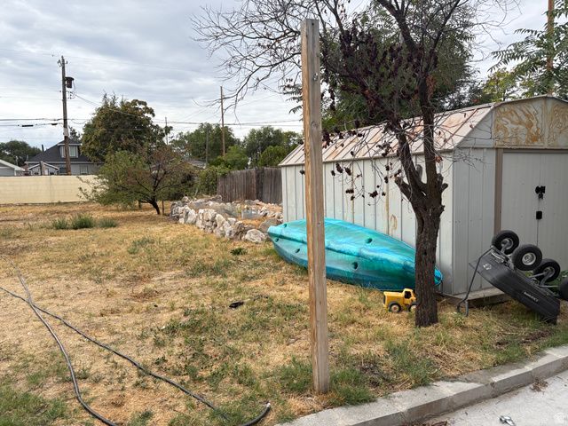 1315 W GILLESPIE AVE, Salt Lake City, UT 84104