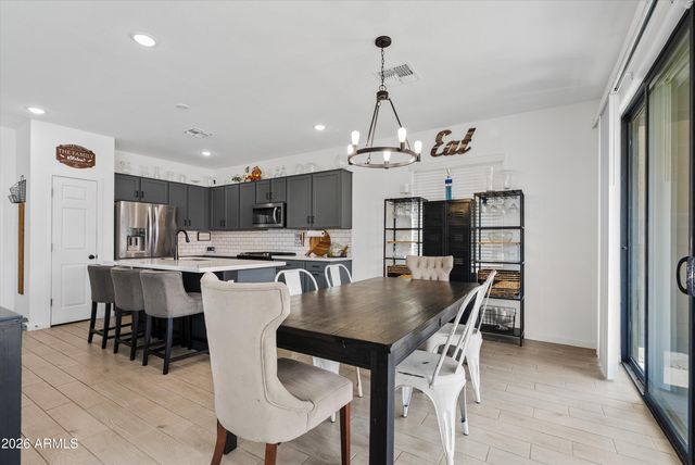 2014 N MARKETSIDE Avenue, Buckeye, AZ 85396