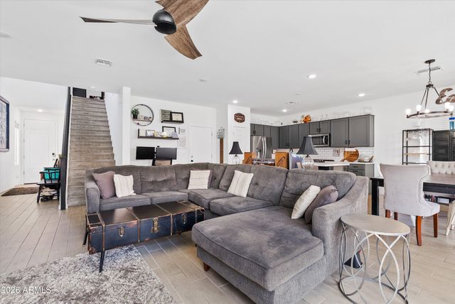 2014 N MARKETSIDE Avenue, Buckeye, AZ 85396