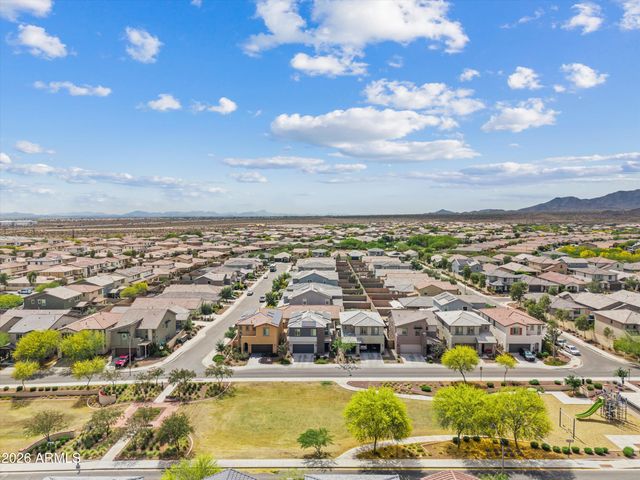 2014 N MARKETSIDE Avenue, Buckeye, AZ 85396