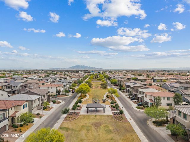 2014 N MARKETSIDE Avenue, Buckeye, AZ 85396