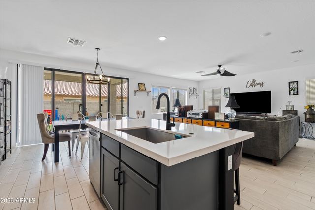 2014 N MARKETSIDE Avenue, Buckeye, AZ 85396