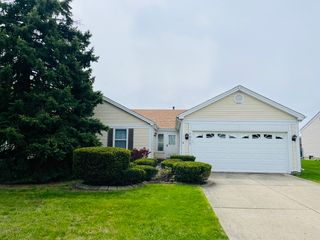 1915 Lawson Road, Schaumburg, IL 60194
