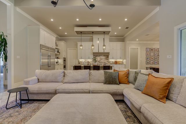 12006 Utica Avenue, Lubbock, TX 79424
