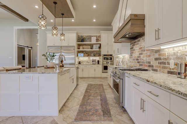 12006 Utica Avenue, Lubbock, TX 79424