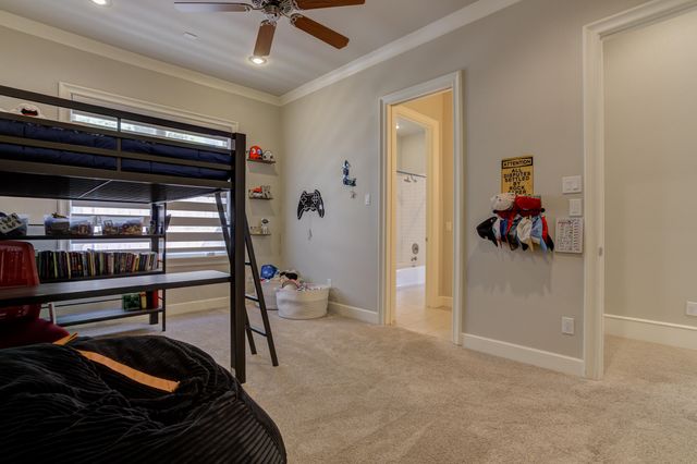 12006 Utica Avenue, Lubbock, TX 79424