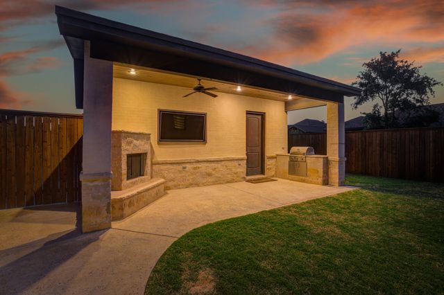 12006 Utica Avenue, Lubbock, TX 79424