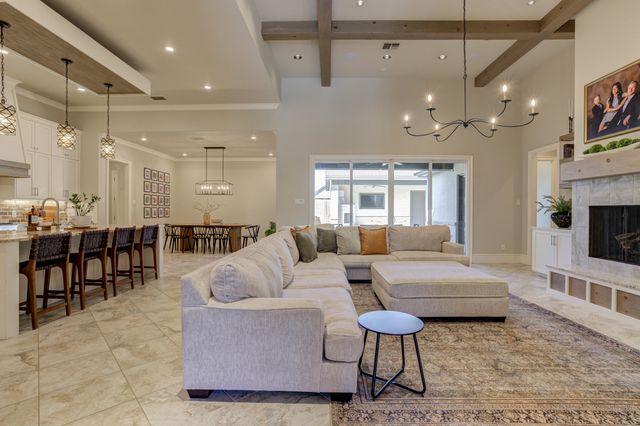 12006 Utica Avenue, Lubbock, TX 79424