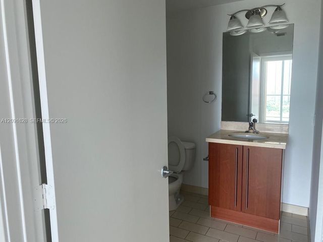 79 SW 12th Street 2403-S, Miami, FL 33130