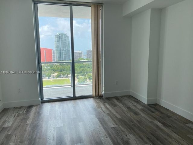79 SW 12th Street 2403-S, Miami, FL 33130