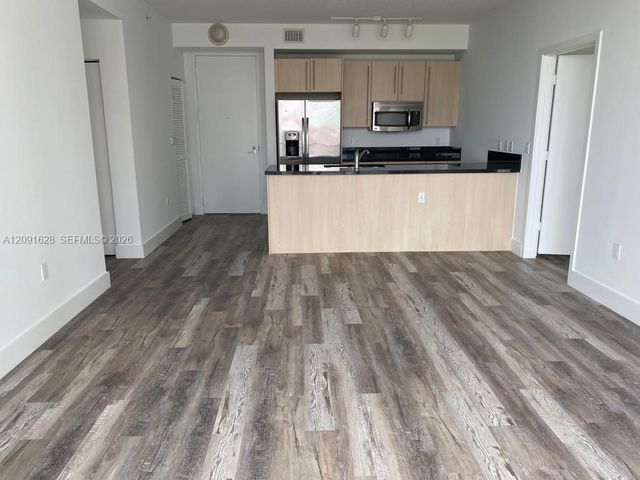79 SW 12th Street 2403-S, Miami, FL 33130