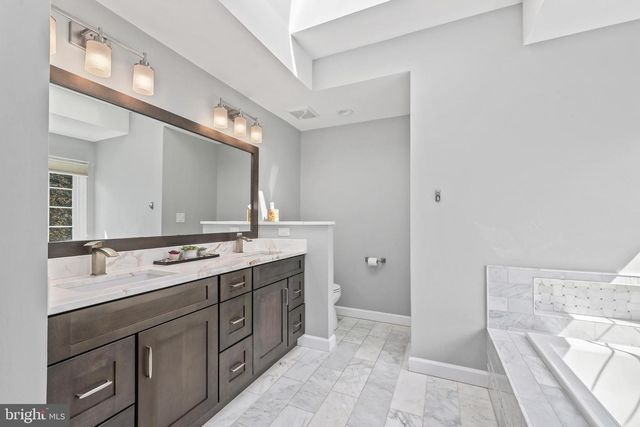 11405 NORTHWIND CT, Reston, VA 20194