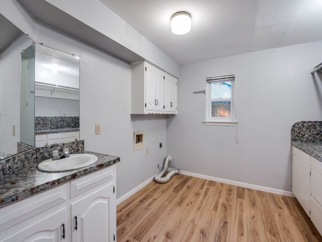 1807 S Crest, Carrollton, TX 75006