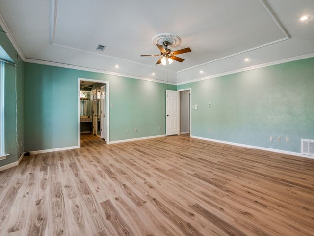 1807 S Crest, Carrollton, TX 75006