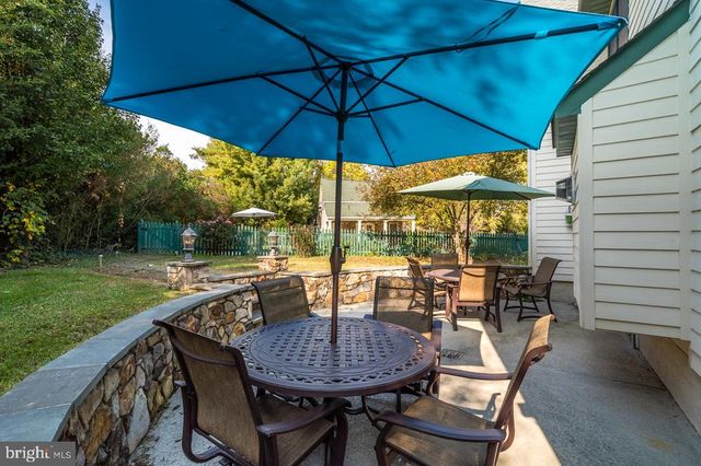 5024 LEEDS MANOR RD, Hume, VA 22639